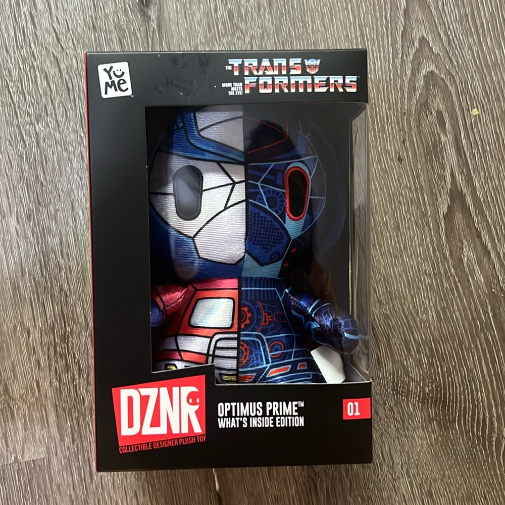 Transformers, Optimus, prime inside edition, collectible